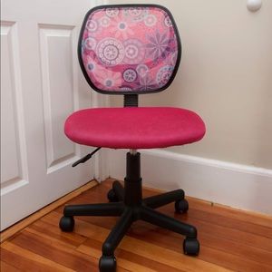 AmazonBasics Computer Task Desk Chair
